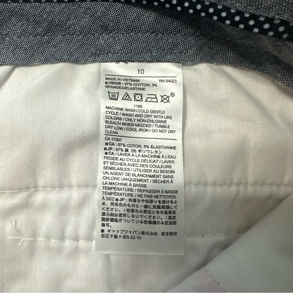 Banana Republic Red Geometric Flat Front Plaid Shorts - Picture 7 of 10